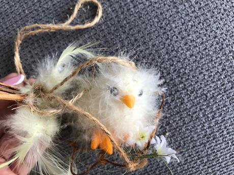 Veľká noc závesná dekorácia kuriatko, 