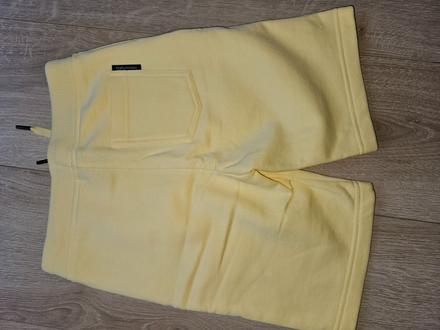 Žlté kratase peak performance, 134