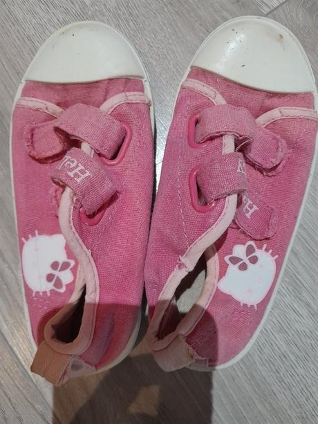 Predám detské plátené tenisky, 28