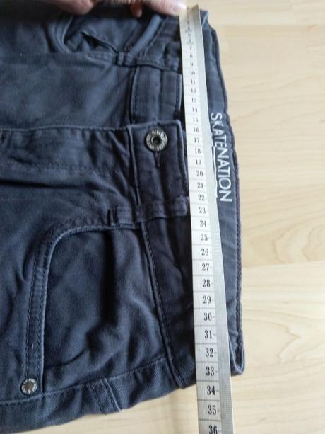 Sivé nohavice, c&a,170