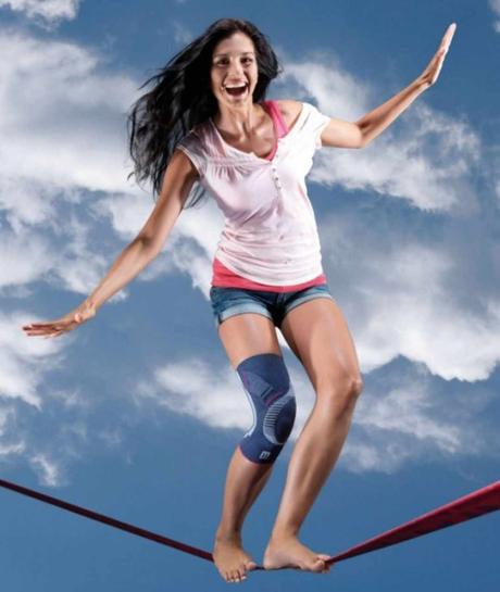 Genumedi pt bandáž na koleno s luxáciou pately,