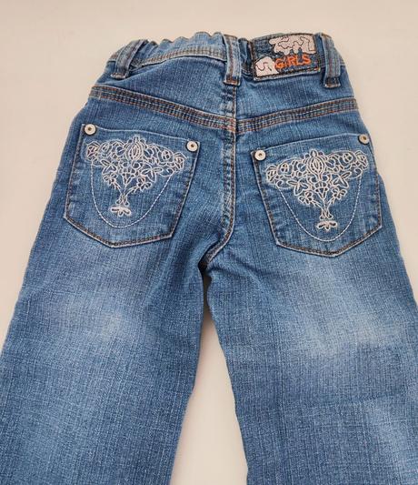 Široké džínsy cri cri, 98