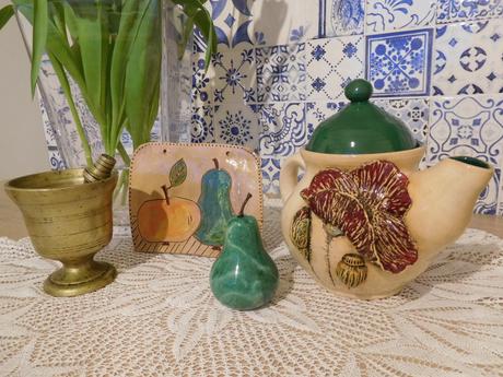 Do zelena dekorácia kuchyňe mažiar,hruška mramor,