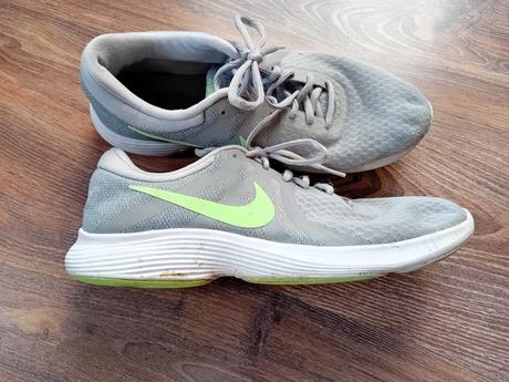 Nike, nike,42
