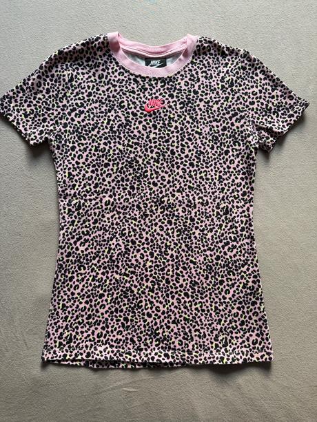 Dlhé tričko, gepardové, nike,152
