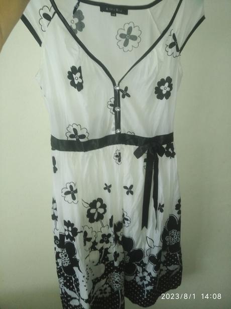 Krasne romantické saty, amisu,36