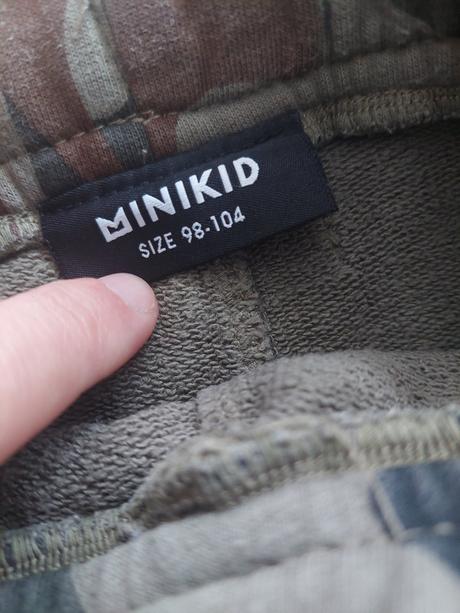 Tepláky minikid maskáčové 98/104, 98