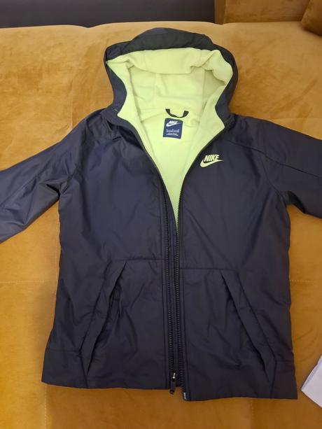 Nike prechodný kabat, nike,146