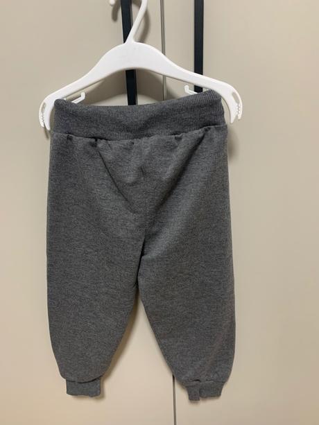 Sivá detská tepláková súprava, 98