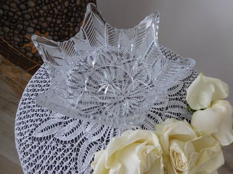 Kryštálová miska v tvare hviezdy-top top stav,, 