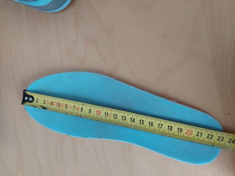 Blikacie tenisky, 35