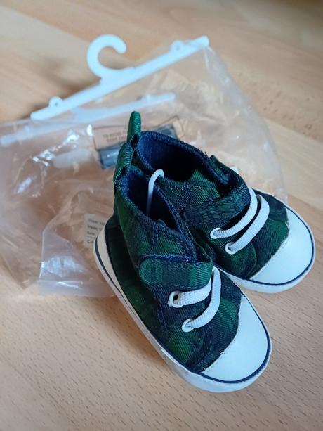 Nové chlapčenské veci veľk. 62-80 cena v popise, 68–80