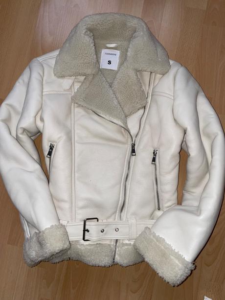 Tepla bunda, terranova,s