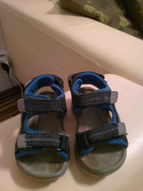 Sandalky bambuliny vel. 21, bambulini,21