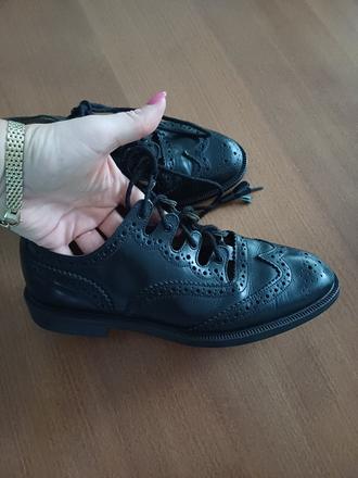 Zaujímavé prechodné topánky, č.40, 40