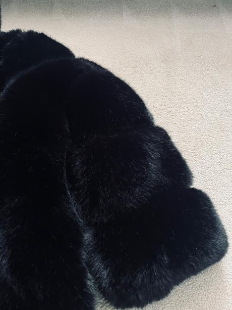 Kožuch s veľkou kapucňou, m