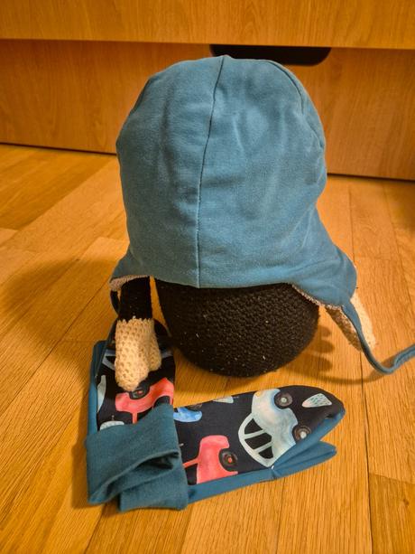 Set zimna ciapka a rukavice, 86