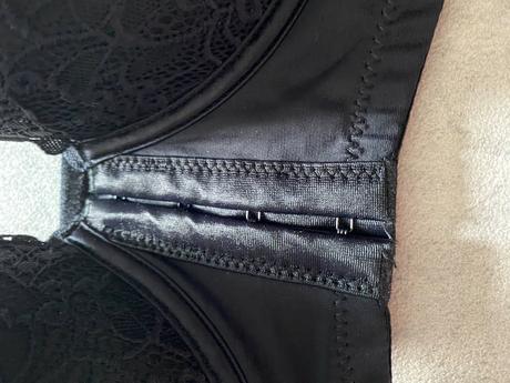 Cipkovana push up podprsenka, 90e