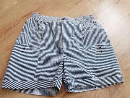 Pruhované kratasy, 116