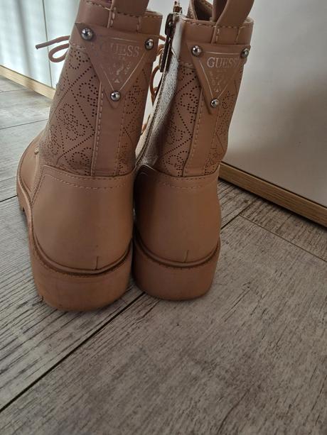 Topanky guess, guess,39