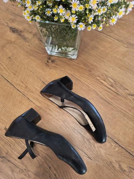 Topánky na tanec, 37