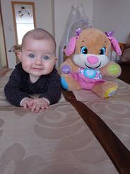 Fisher-Price Hovoriaca psíkova sestrička