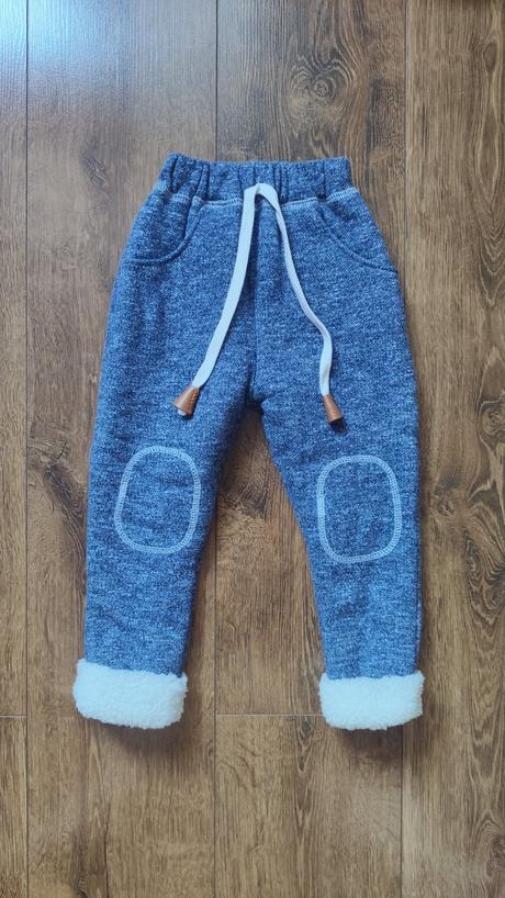 Extra hrejivé tepláčiky, veľ. 110, 110