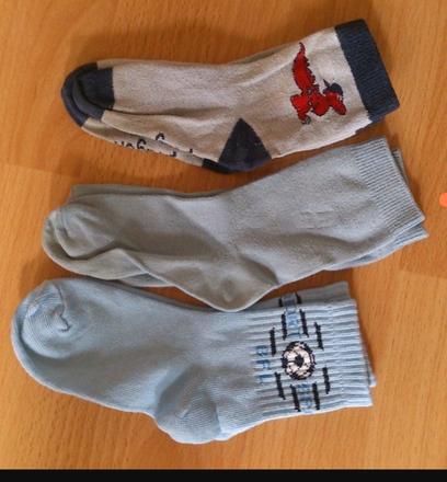 3x ponožky cena spolu, 22