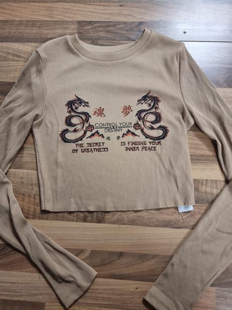 Trická a crop topy, bershka,xs