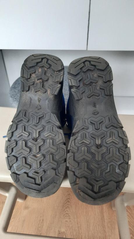 Turisticke topanky, quechua,35