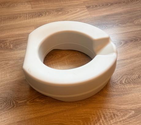 Podsedak / zvysovac wc,