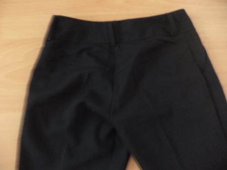 Damske čierne elegantne nohavice, m