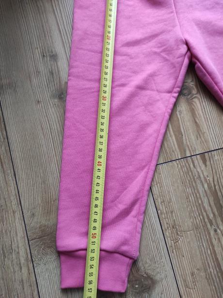 Nové tepláky, adidas,104