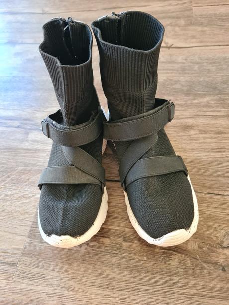 Tenisky, reserved,33