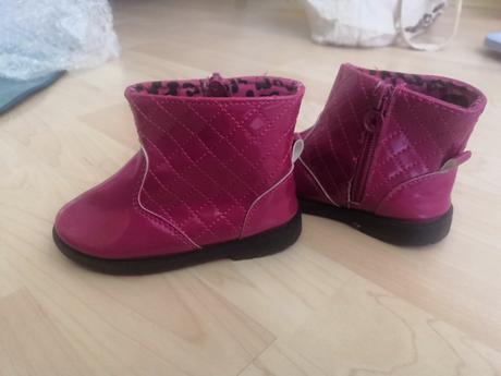 Dievčenské čižmičky, 21