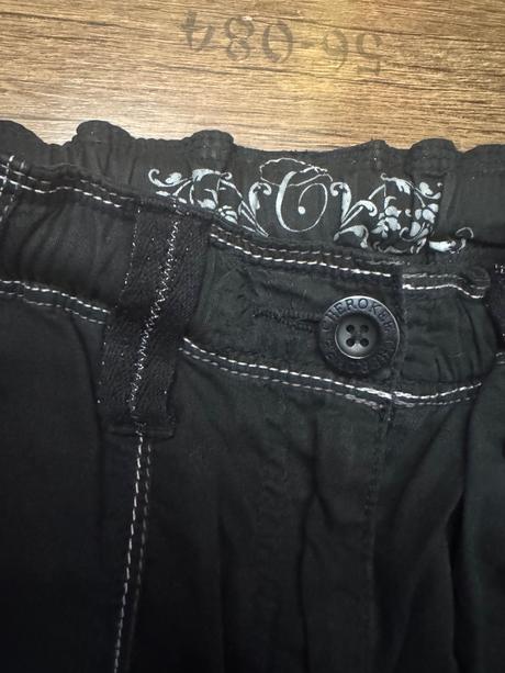 Čierne nohavice s aplikáciou, cherokee,xs