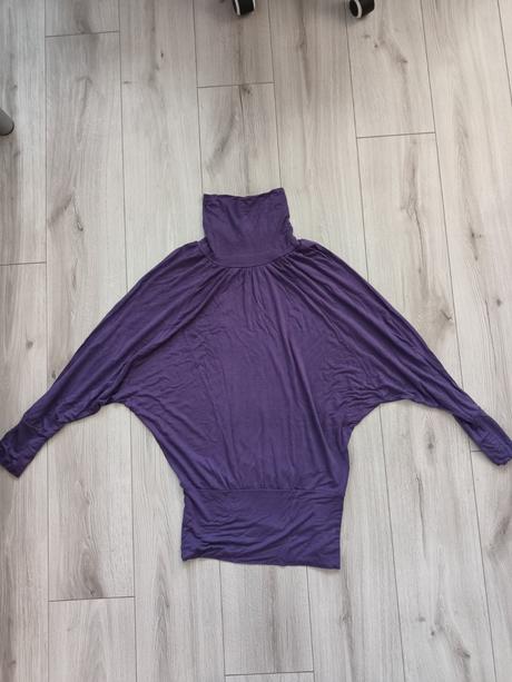 Voľné fialové tričko, gina,38