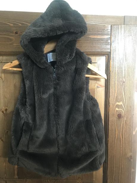 Chlpata vesta 140, zara,140