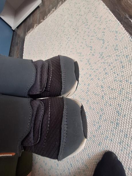 Chlapcenske vyssie topanky na prechod, sinsay,27