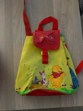 Batoh, ruksak macko poo, 