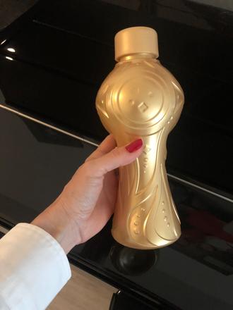 Tupperware 750 ml flasa,