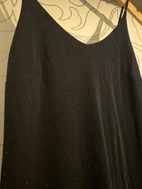 Prilezitostne saty, m