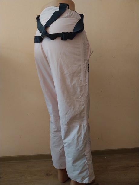 Oteplovaky, alive,152