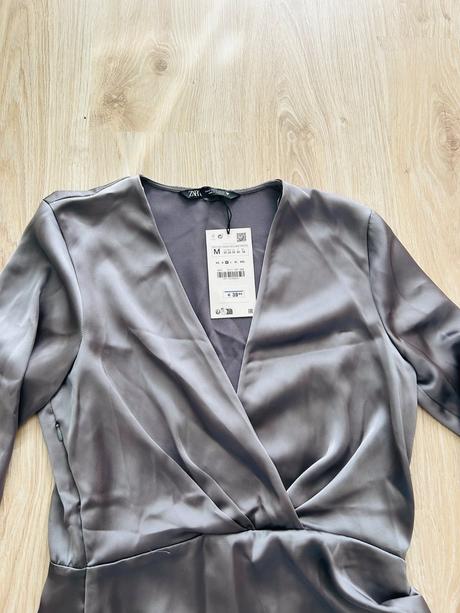 Nádherné saténové šaty značky zara, pc 40 eur, zara,m