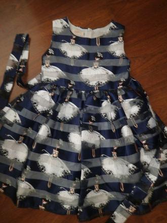 Baletkové šaty, 122