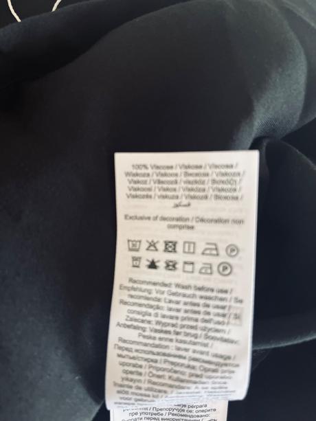 Vila viskózové šaty vel.xs-s, s / xs