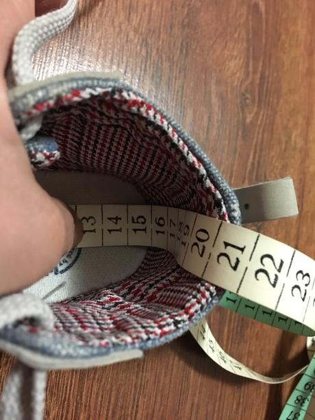 Tenisky na dizajn rifiel, 23