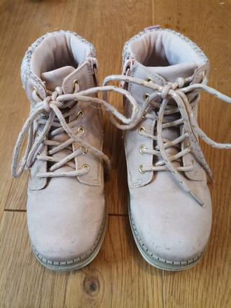Prechodne / lahsie zimne topanky, baťa,30