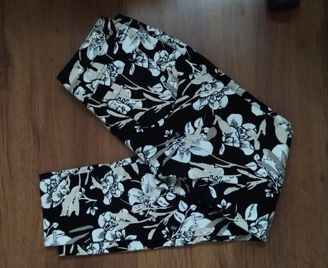 Kvetované nohavice fair lady, m