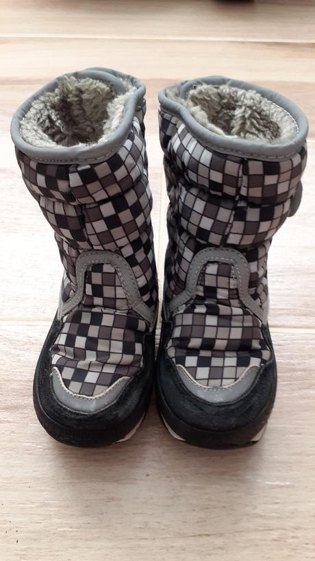 Kárované zimné čižmy, 24